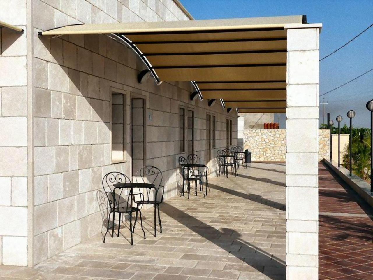 Residence Bandiera Gialla 마르게리타디사보이아 외부 사진