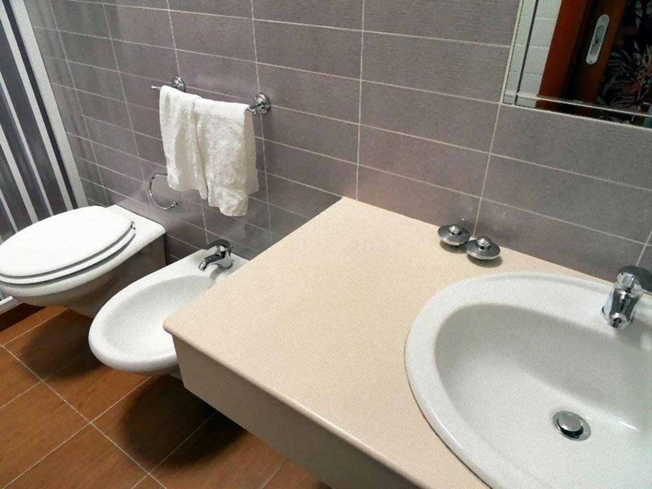 Residence Bandiera Gialla 마르게리타디사보이아 외부 사진