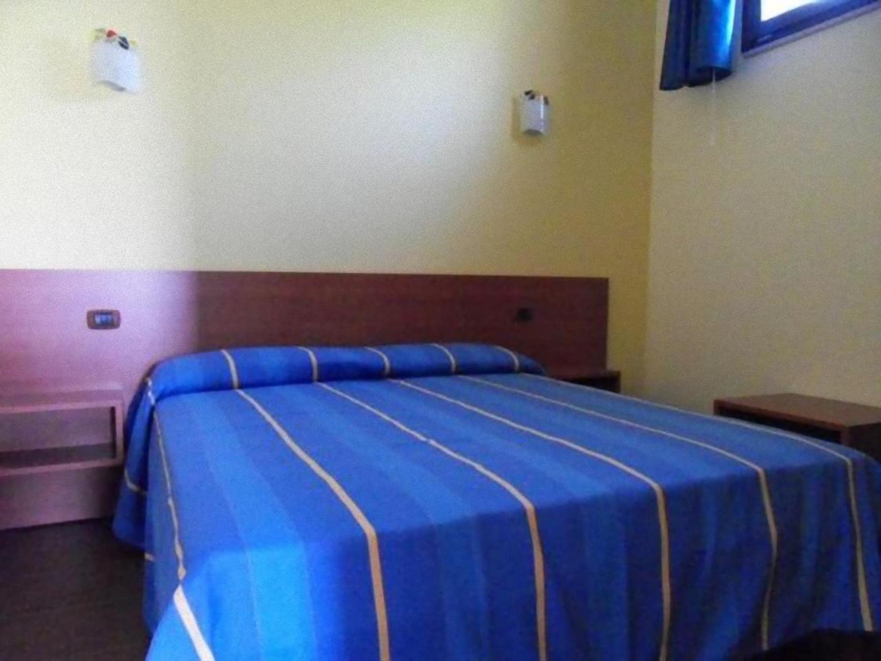 Residence Bandiera Gialla 마르게리타디사보이아 외부 사진
